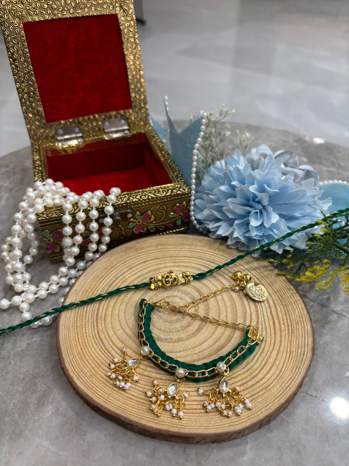 Green couple rakhi set— Desi Luxe NZ