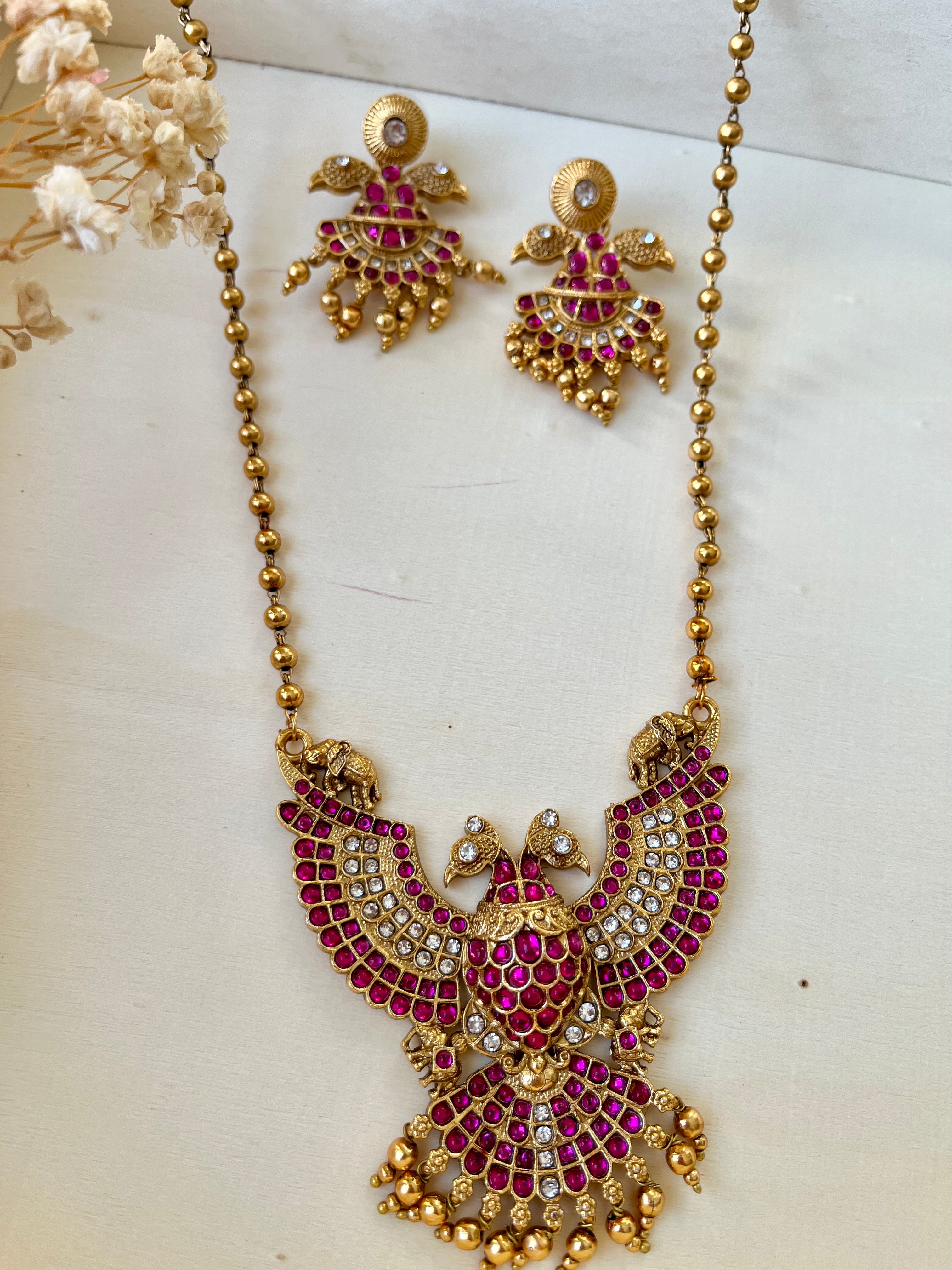 Eagle necklace set in Kundan