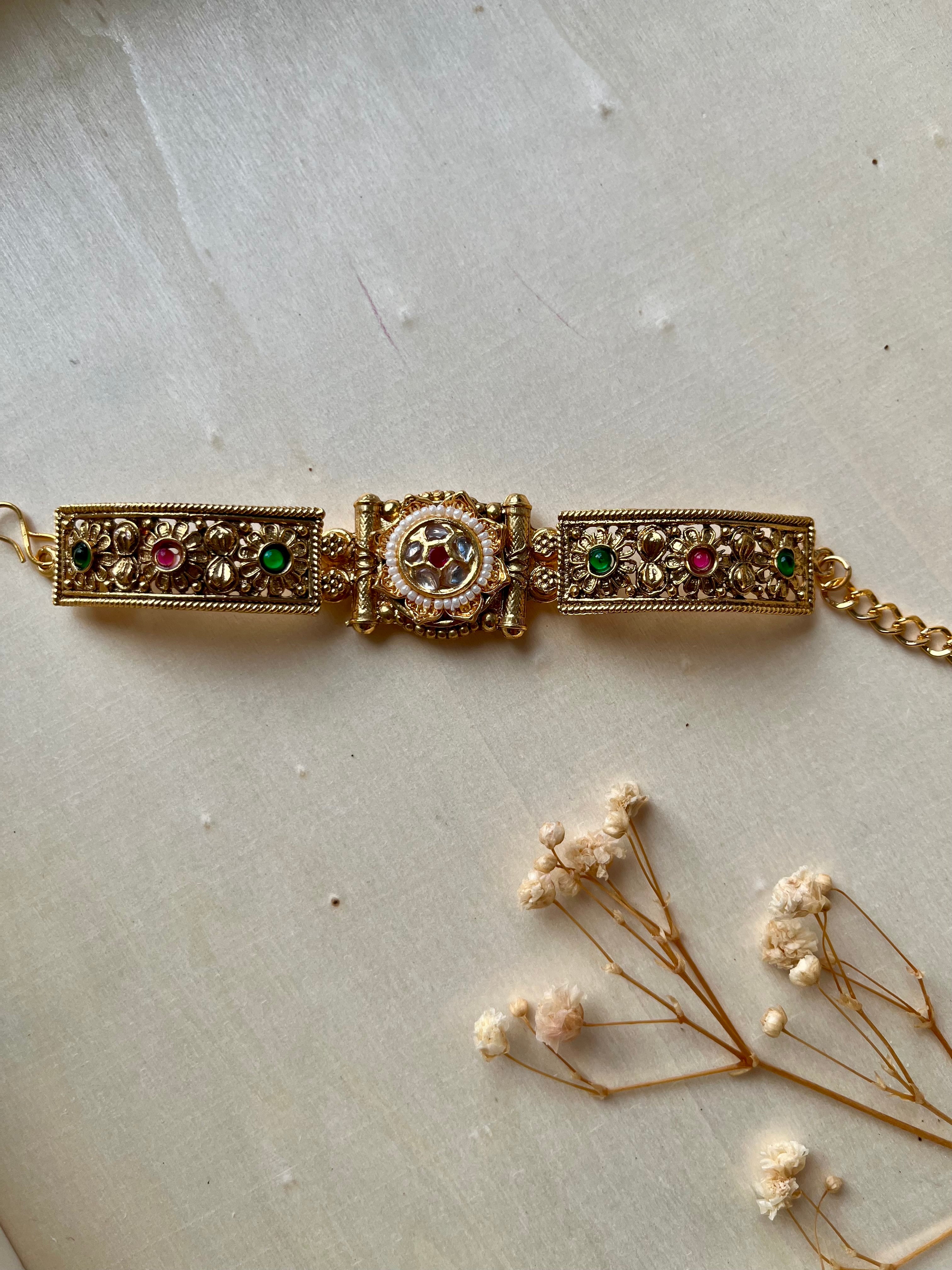 Antique Gold Kundan Bracelet | Adjustable Chain Jewellery NZ