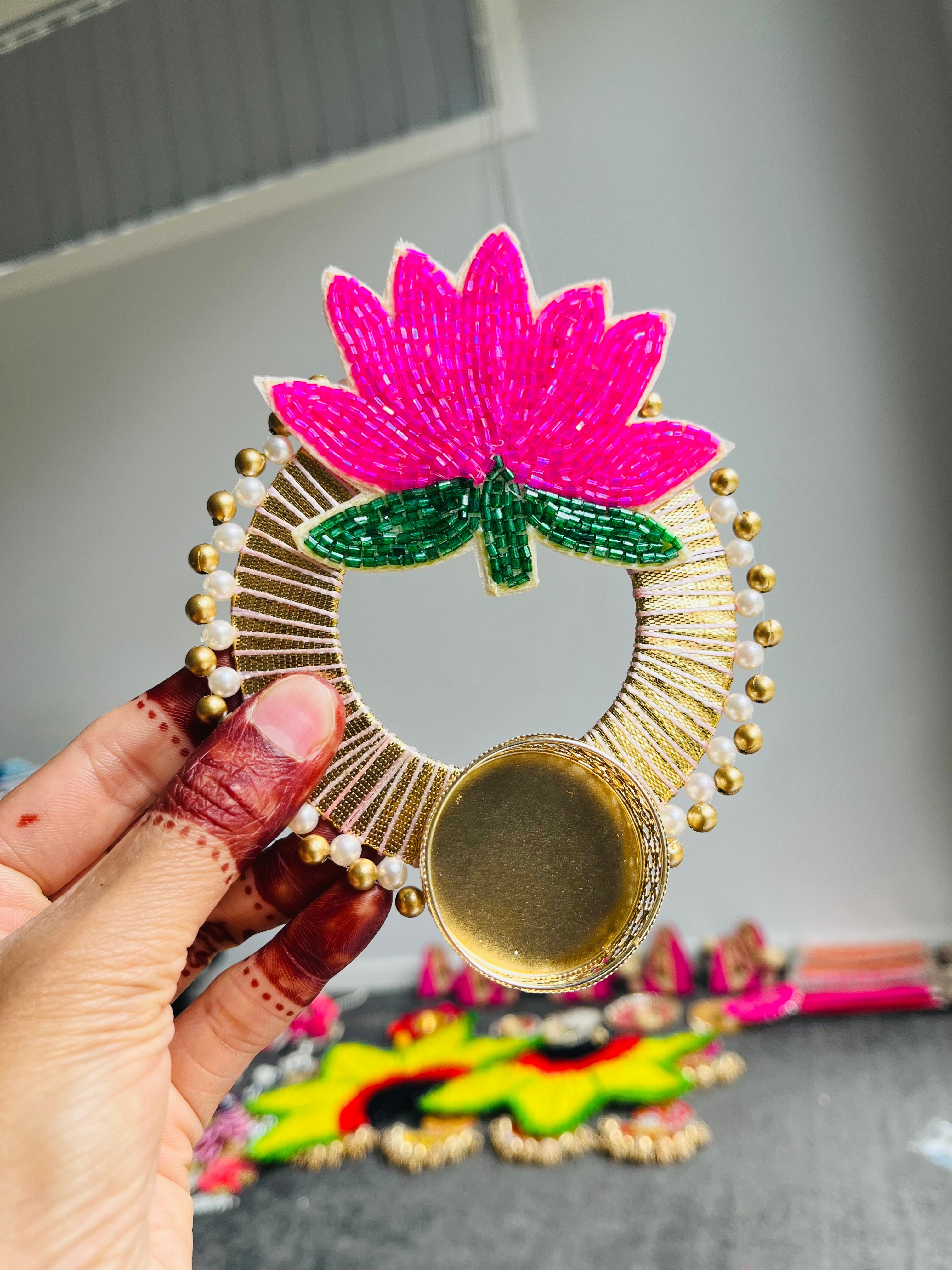 Lotus Tlight candle holder