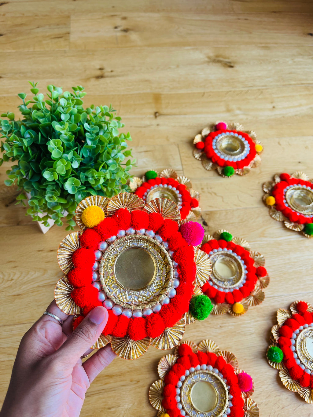 Pom Pom and Gotta flower Tlight holders