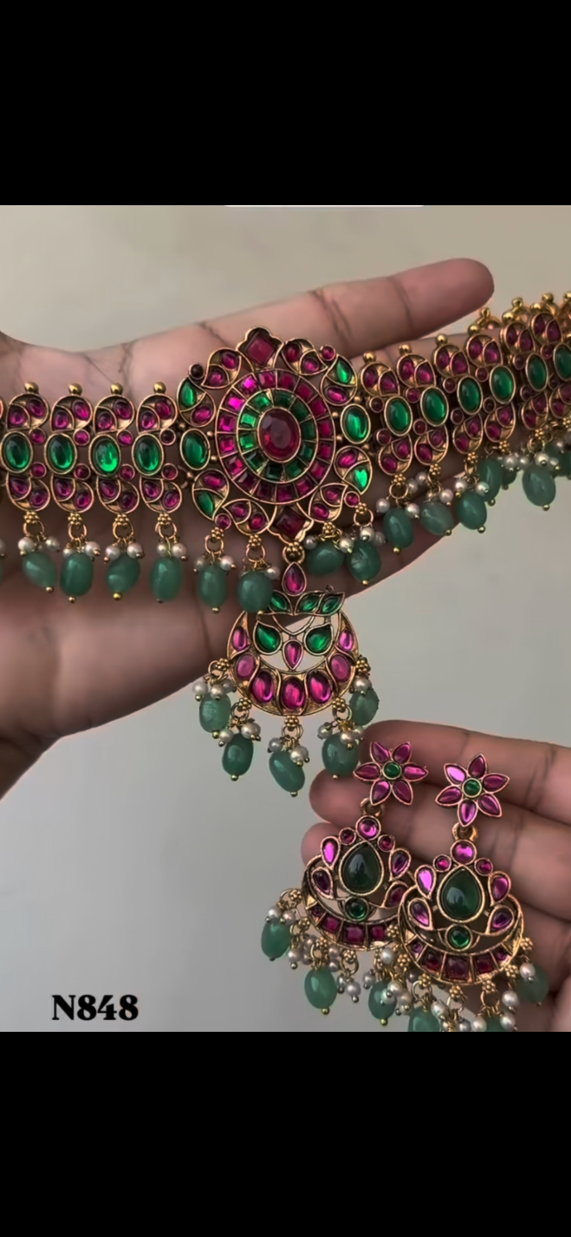 Celebrity inspired Jadau Kundan choker set